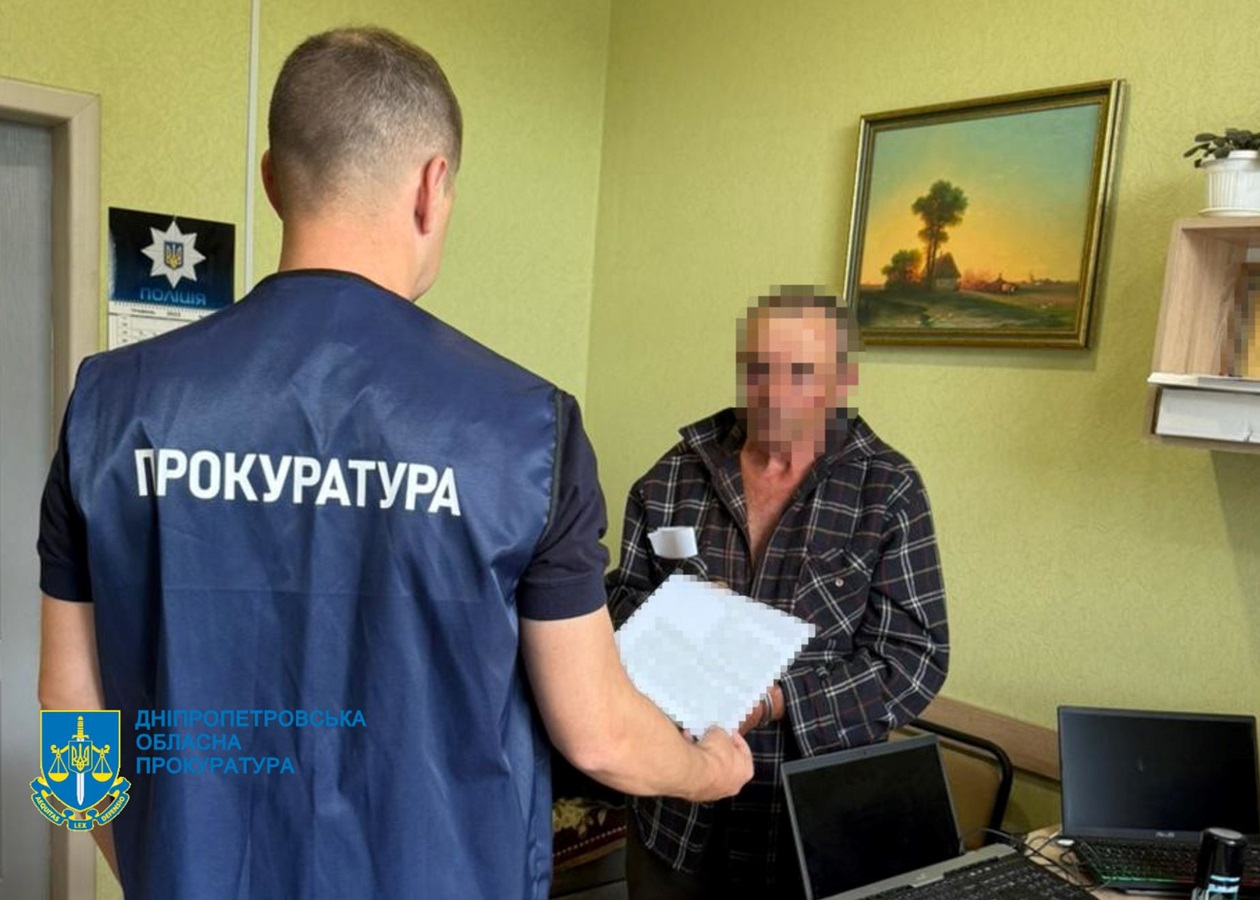 На Дніпропетровщині чоловік кинув гранату сусідам через сварку