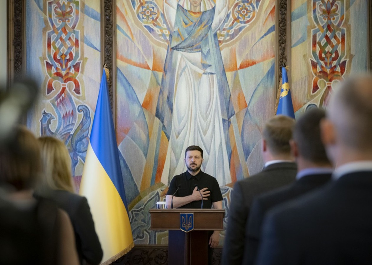 Десять новопризначених суддів склали присягу