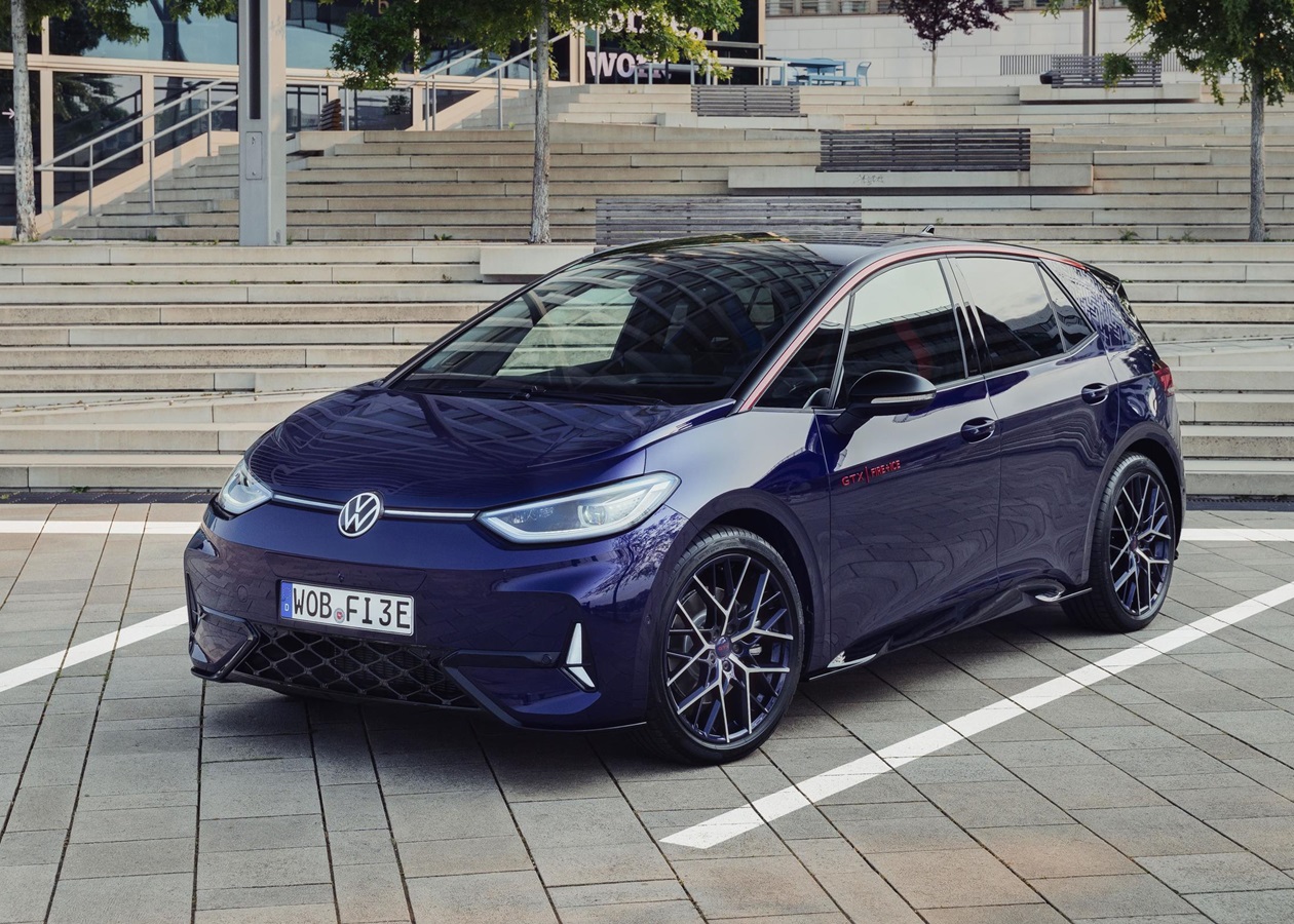 Volkswagen запустив виробництво спецверсії електрокара ID.3 GTX FIRE+ICE