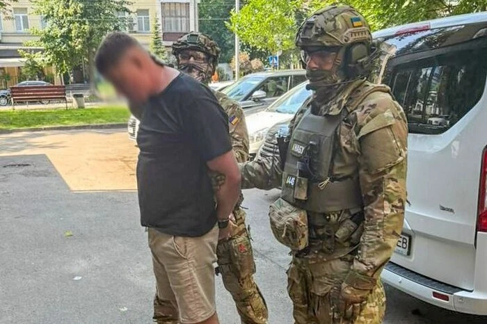 НАБУ розкрило подробиці викриття нардепа й посадовців на хабарі