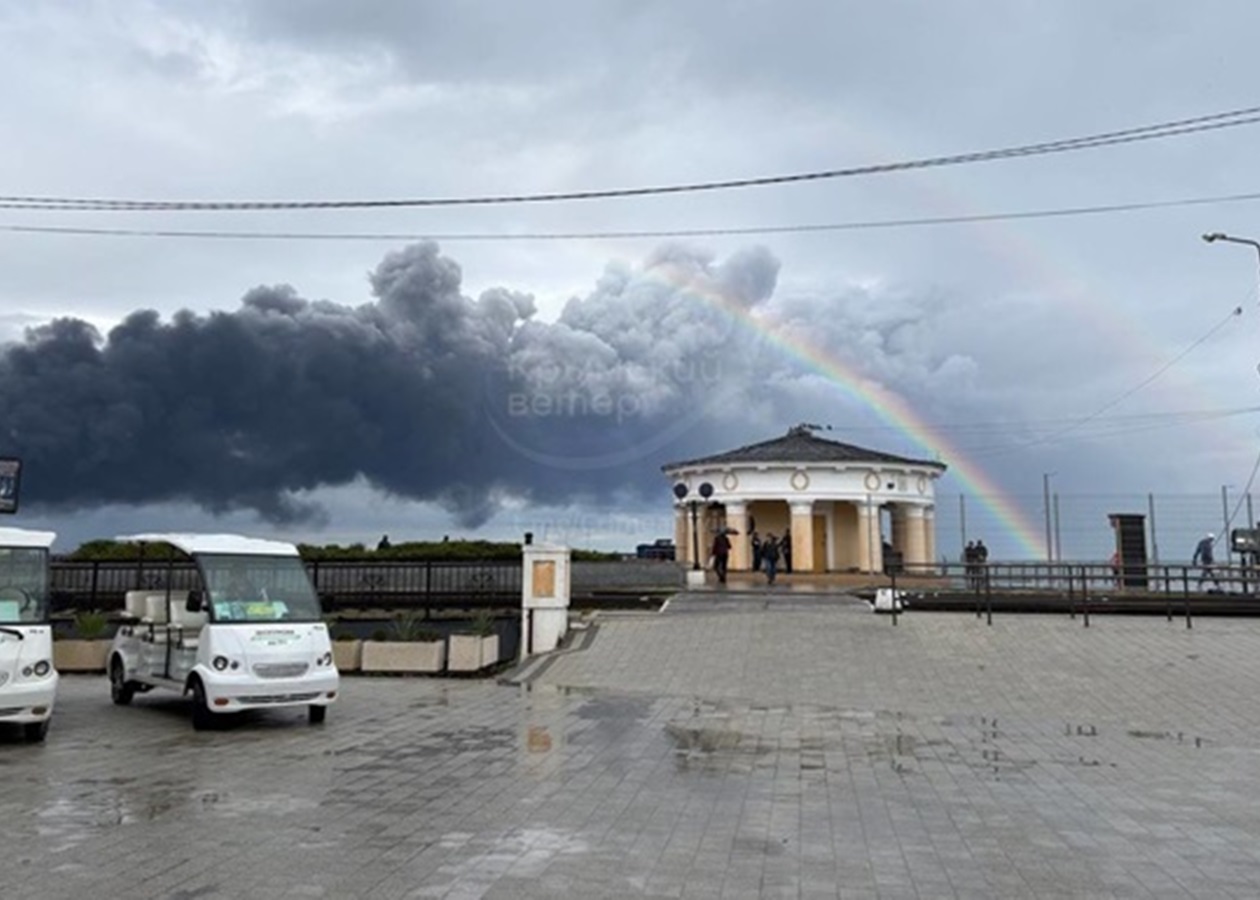 Знищену нафтобазу в Криму показали з супутника