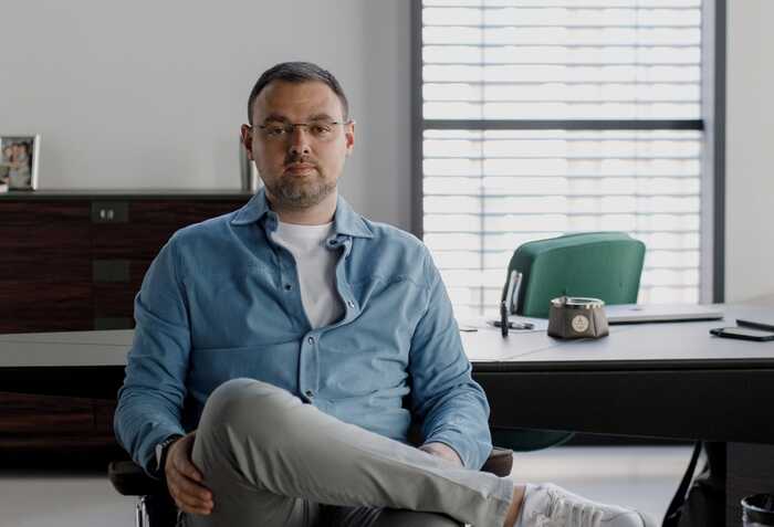 Dnipro council member Vyacheslav Mishalov accused of embezzling local budget, evading accountability