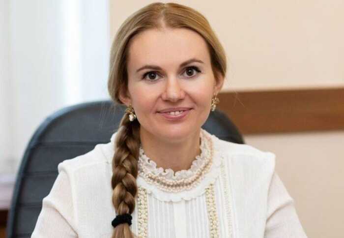 Спільника нардепки Анни Скороход взяли під варту у справі про 250 тисяч доларів хабаря за санкції РНБО