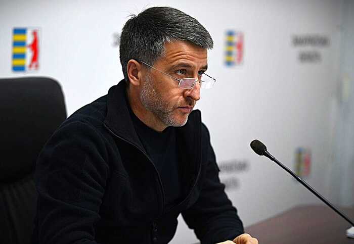 Маєток, подорожі та бізнес-зв’язки його «колишньої» дружини: Голову Закарпатської ОВА Білецького перевіряють за брехню в декларації