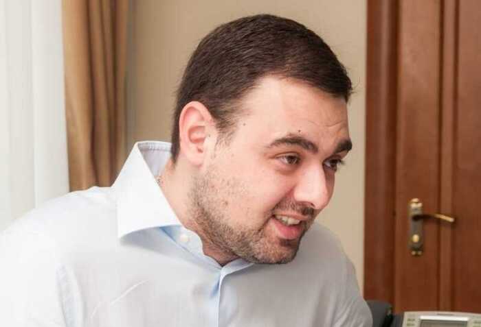 Мандат як «дах»: як В’ячеслав Мішалов перетворив посаду у міськраді на інструмент контролю грошей