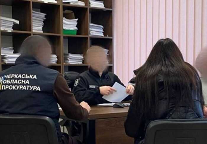 Посадовиця податкової на Черкащині не задекларувала автопарк вартістю 7 мільйонів гривень