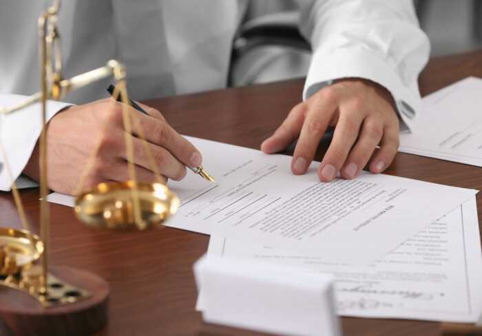 Під прикриттям війни: в Ірпені роками працює судова схема за 100 тисяч доларів судді Шестопалової та прокурора Гребця