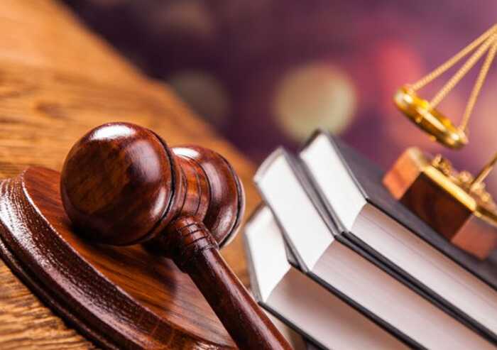 Директора приватної фірми підозрюють у розкраданні коштів на ремонті школи на Одещині