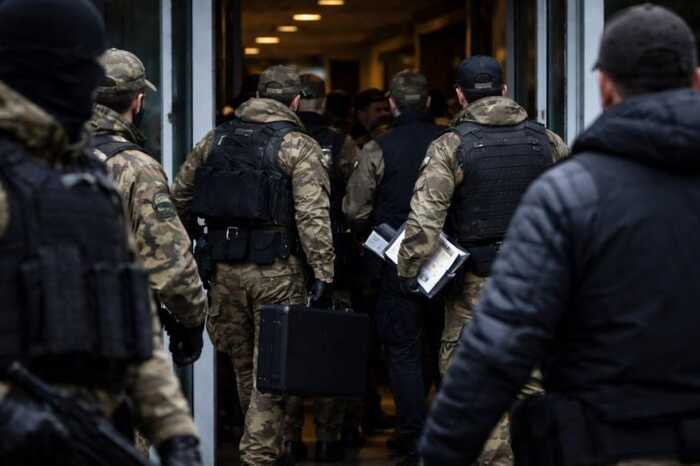 Поліція підтвердила обшуки в мерії Дніпра та ще двох областях