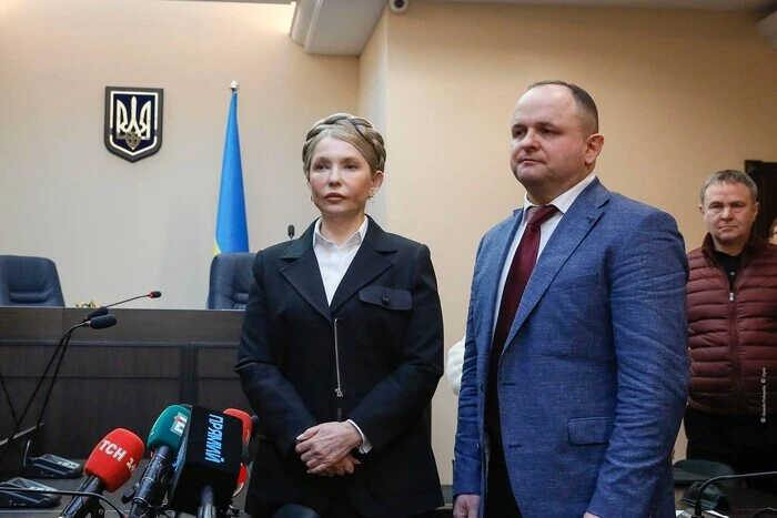 Справа про “платні голоси”: апеляція дозволила Тимошенко вільно пересуватись Україною і спілкуватися з усіма нардепами