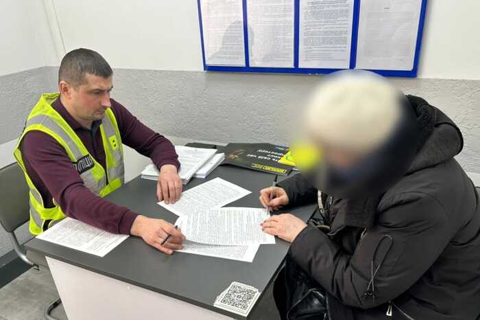 Начальниця вокзалу в Яремчі обікрала «Укрзалізницю» на 570 тисяч гривень: їй загрожує до 8 років в’язниці