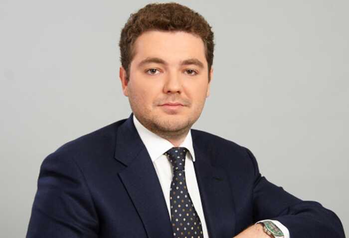 Артур Єрмолаєв «зачищає» інтернет: як зникають публікації про шахрайські кол-центри і чому це вже міжнародний скандал