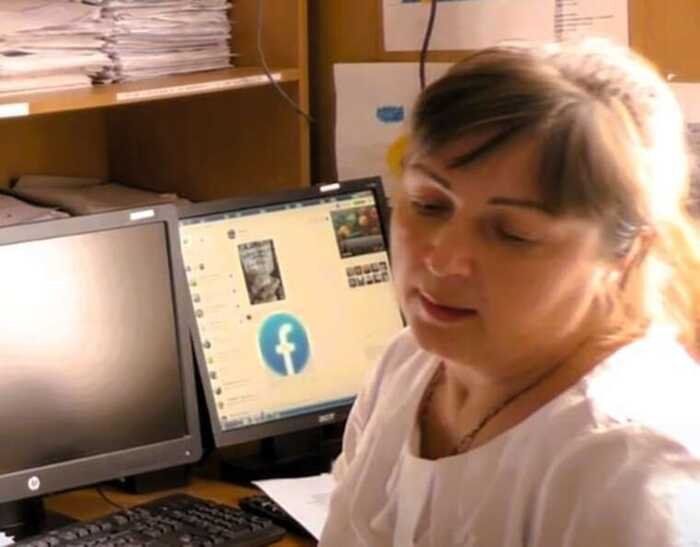 Керівниці апарату суду в Чорноморську Рожкован оголосили підозру у вимаганні 4000 доларів хабара