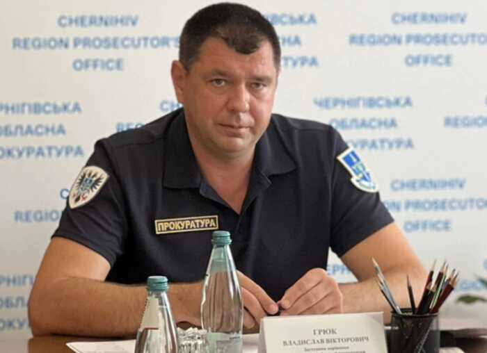 Заступника прокурора Харківщини Грюка підозрюють у поданні до суду документів із неправдивими відомостями