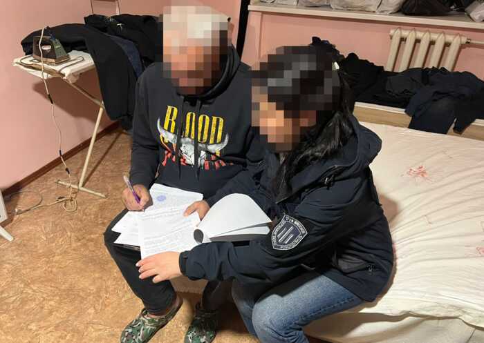 Схема на 18 мільйонів гривень: ДБР підозрює керівників Одеського КЕУ у переплатах за військові ліжка