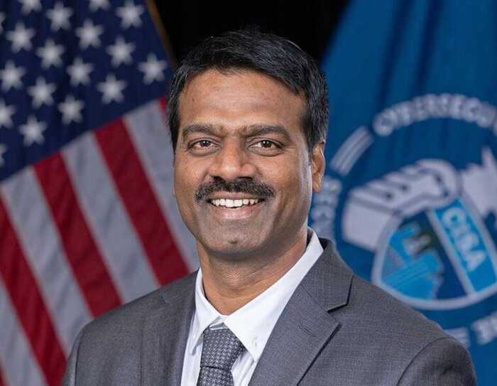 Глава кібербезпеки США спричинив витік даних через ChatGPT