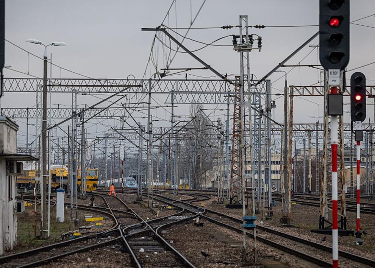 Пошкодження залізничної колії виявили в центральній Польщі