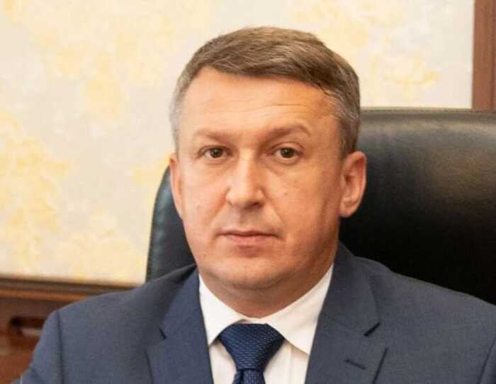 Справа Хіми: 100 тисяч доларів за закриття провадження і системні 3% від дорожніх тендерів — НАБУ розкрило корупційну схему