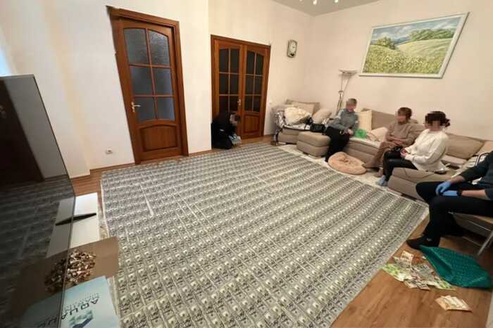 4 600 доларів за оформлення фіктивної інвалідності: у Вінниці викрили лікарську схему