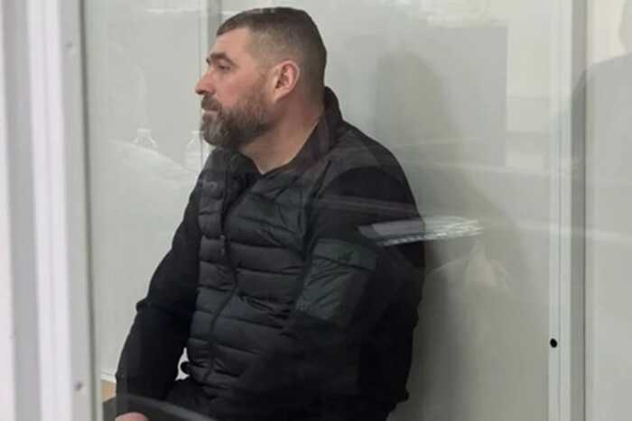 Корупція на укриттях для авіації: Зеленський звільнив очільника СБУ Житомирщини Компаніченка