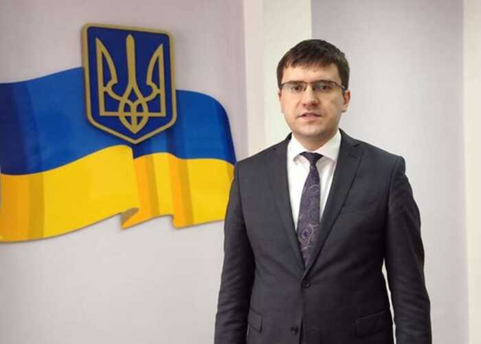 Прокурор із гуртожитку і преміальні авто: що приховує декларація Олександра Савенка