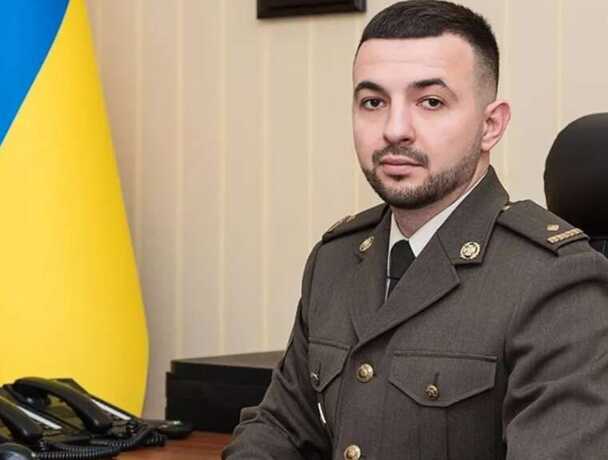 Елітні авто за «заниженими» цінами: у декларації митника Петришина Lexus і Range Rover коштують на сотні тисяч дешевше ринку