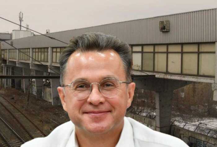 Керівник держзаводу «Буревісник» Олександр Плотніков вимагав “данину” з орендарів і ховав розкішні авто через родичів