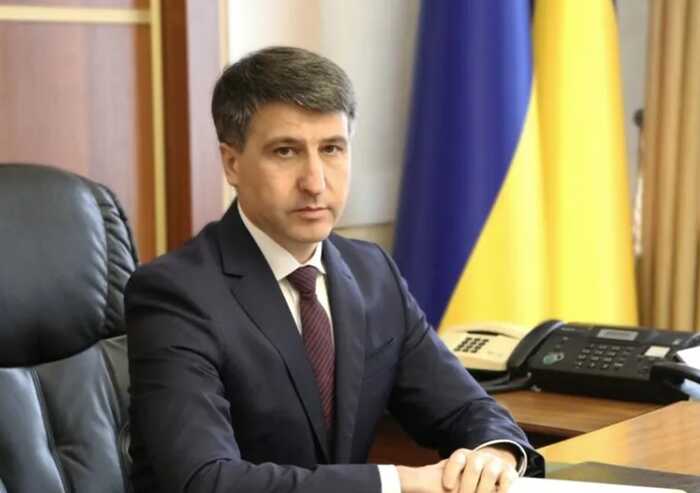 Недекларовані родинні зв’язки і бізнес і РФ: Нацпол розслідує декларації голови Закарпатської ОВА Мирослава Білецького