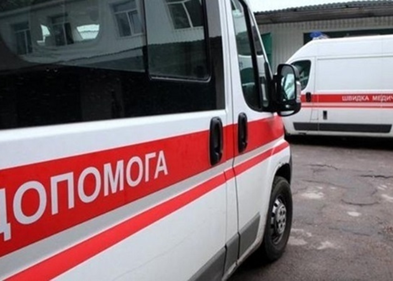 У Херсоні семеро комунальників постраждали від детонації вибухівки