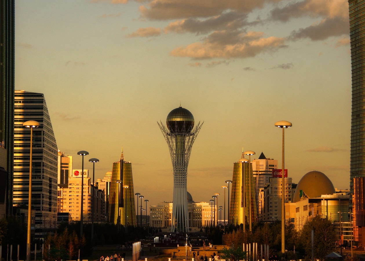 Казахстан запровадив мовний іспит для отримання посвідки на проживання