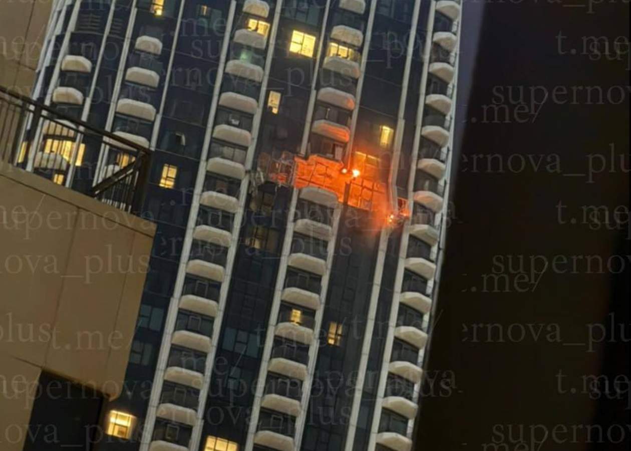 У Дубаї Герань-2 влетів у хмарочос – ЗМІ