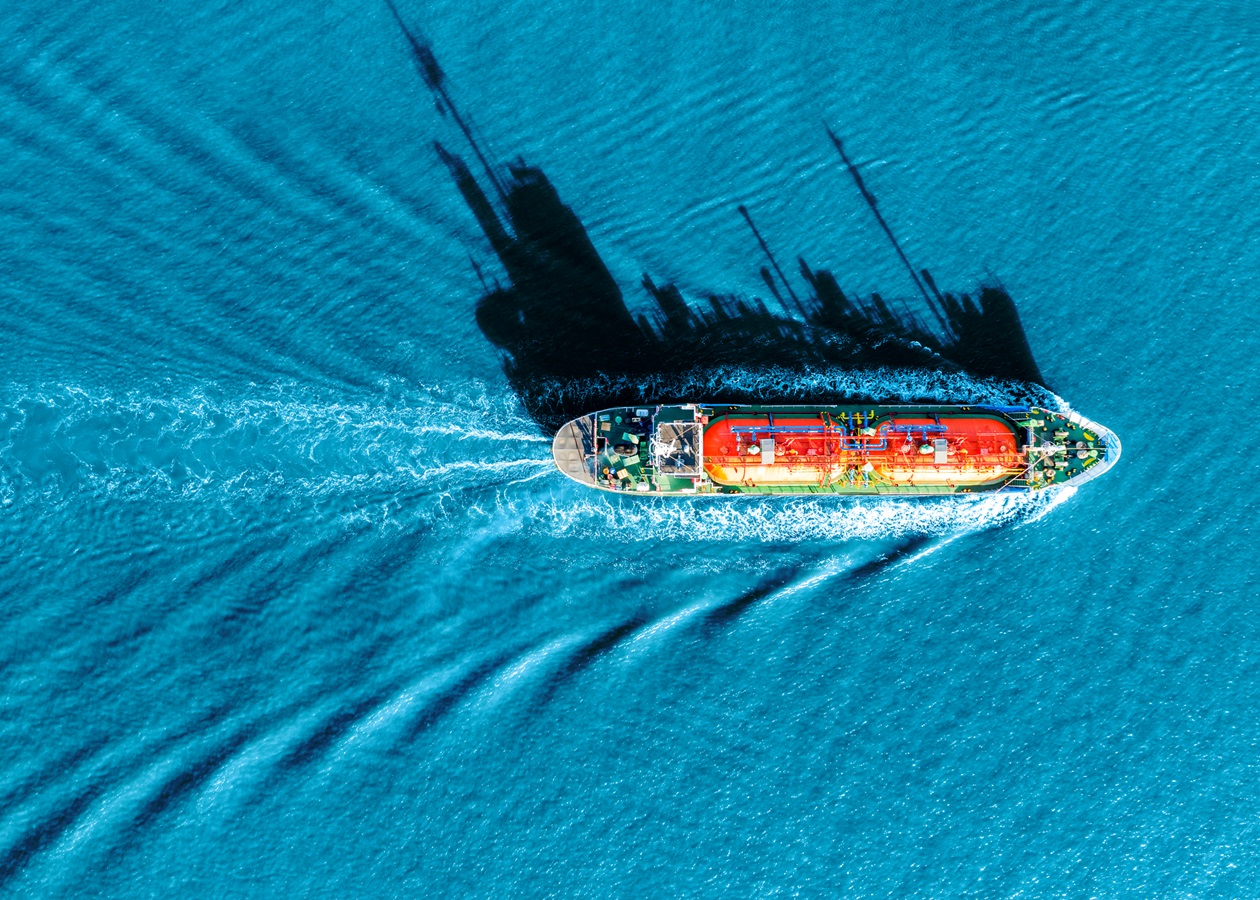 Покупці СПГ масово переорієнтовуються з Катару на США