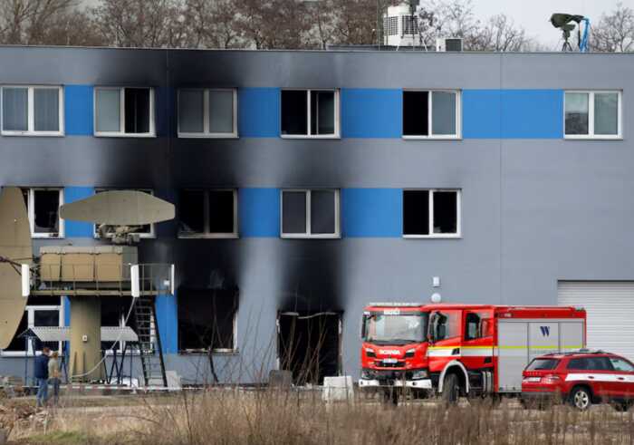 У Чехії затримали підозрюваних у підпалі оборонного заводу
