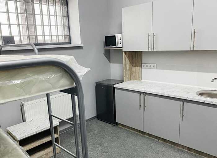 Готельний сервіс у СІЗО: рейтинг найдорожчих «номерів» для підслідних