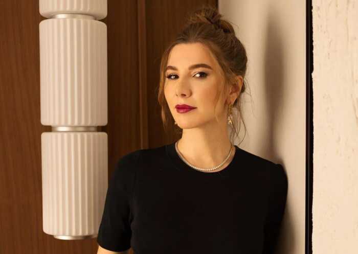 Альона Дегрік-Шевцова і «Леогеймінг Пей»: як платіжна інфраструктура онлайн-казино з оборотом $350 мільйонів на рік фігурує у справах про відмивання коштів і зв’язки з «ДНР»