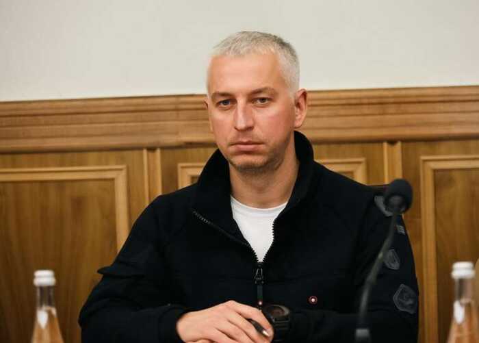 Заступник прокурора Хмельниччини Кутерга під час роботи в БЕБ задекларував будинок за 300 тисяч доларів і Porsche, вартість яких перевищує доходи сім’ї