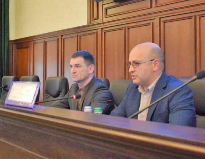 Хабарі в ресторані «Міміно» та розпил бюджетів: як Євгеній Гладій керує корупційною системою в Полтавській прокуратурі