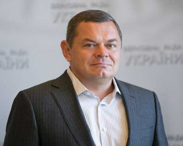 АМКУ перевіряє аукціон у Городку, де перемогла компанія дружини зрадника Віталія Борта