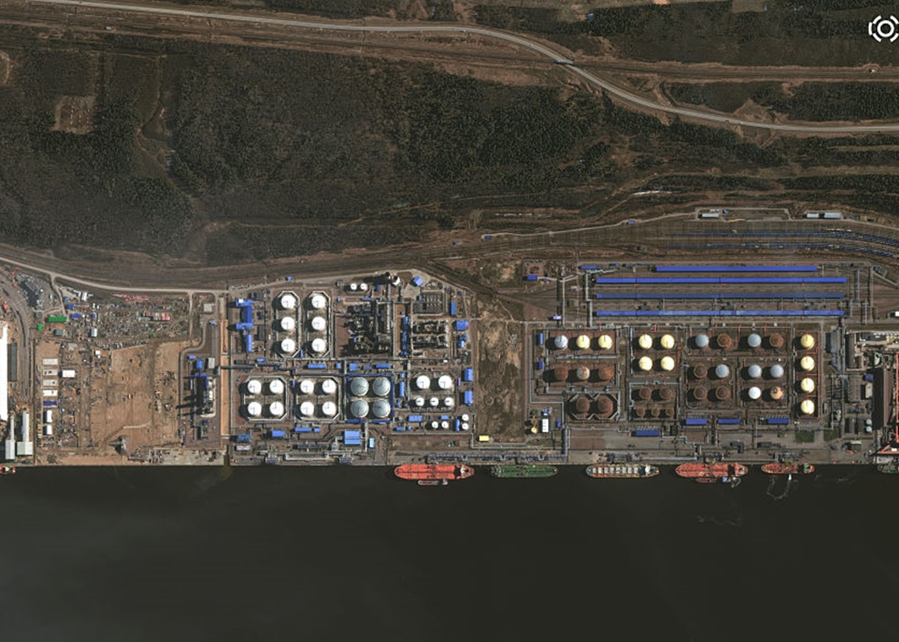 Українські дрони паралізували експорт нафти РФ із Балтійських портів – ЗМІ