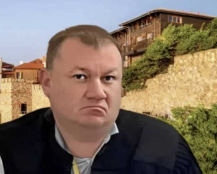Люксовий автопарк та болгарські апартаменти: що задекларував суддя Олег Непорада