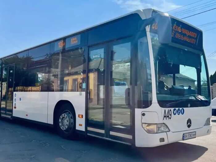У Кропивницькому закупівлю автобусів‑«гармошок» перевіряють через можливу переплату у 12 мільйонів гривень