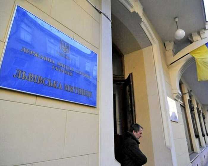 Митник зі Львова Олександр Лобер задекларував подарунок на 1,6 мільйона гривень від пенсіонера