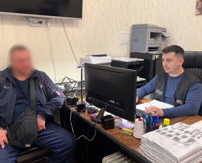 В Одесі курсового офіцера вишу викрили на хабарях за допуск до сесії