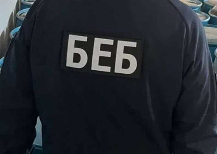 48 мільйонів гривень активів на родичах, провал контролю «чорного зерна» і зв’язки з Міндічем: з яким бекграундом Сергій Мунтян проходить переатестацію