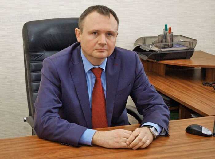 BMW і будинок під Києвом: САП вимагає конфіскації активів родини глави Держкосмосу Міхеєва