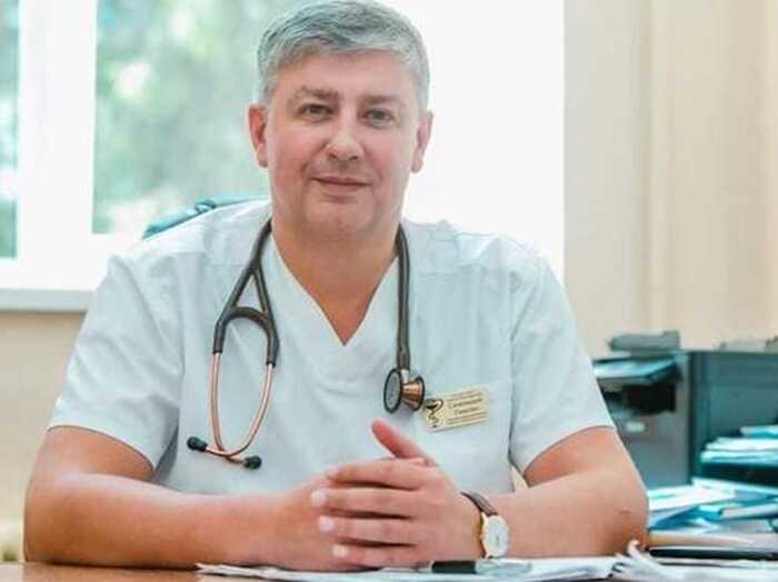 У Львові засудили завідувача ревматології Омеляна Синенького за хабар у 600 доларів