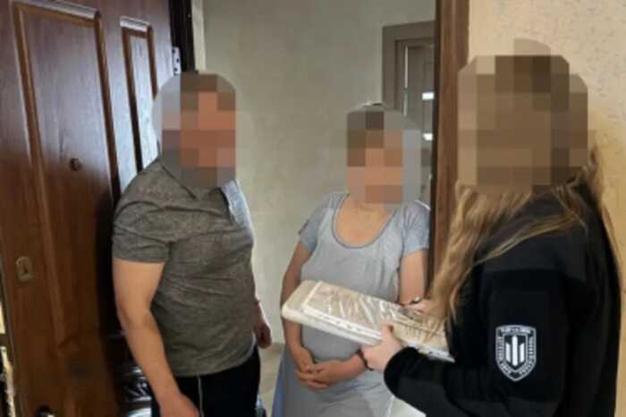 У Києві експравоохоронець продавав «бронь» від армії за 9000 доларів у крипті: справу передано до суду