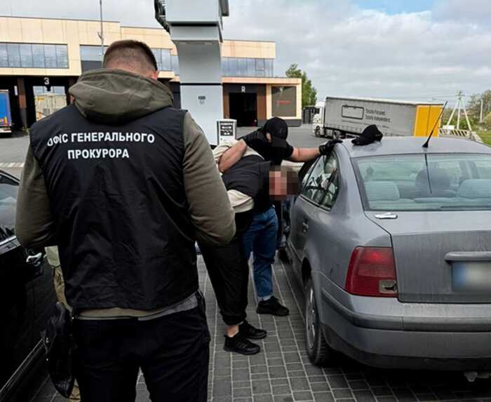 В Одесі майор ЗСУ «погорів» на хабарі у 100 тисяч: вимагав гроші за приймання продуктів для бійців