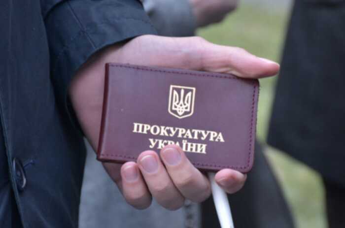 В Ужгороді адвоката підозрюють у незаконній схемі із «закриттям СЗЧ» за 9 тисяч доларів