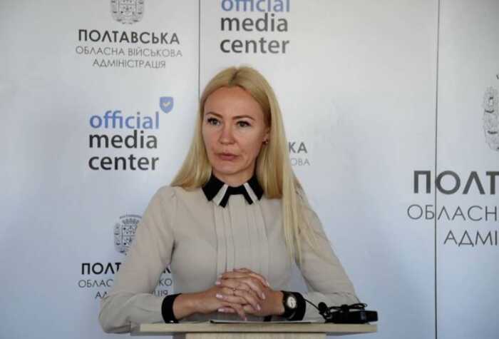 Ручні "в.о." та грошові потоки: очільниця сервісних центрів МВС Полтавщини Ірина Пархоменко збудувала тіньову кадрову систему